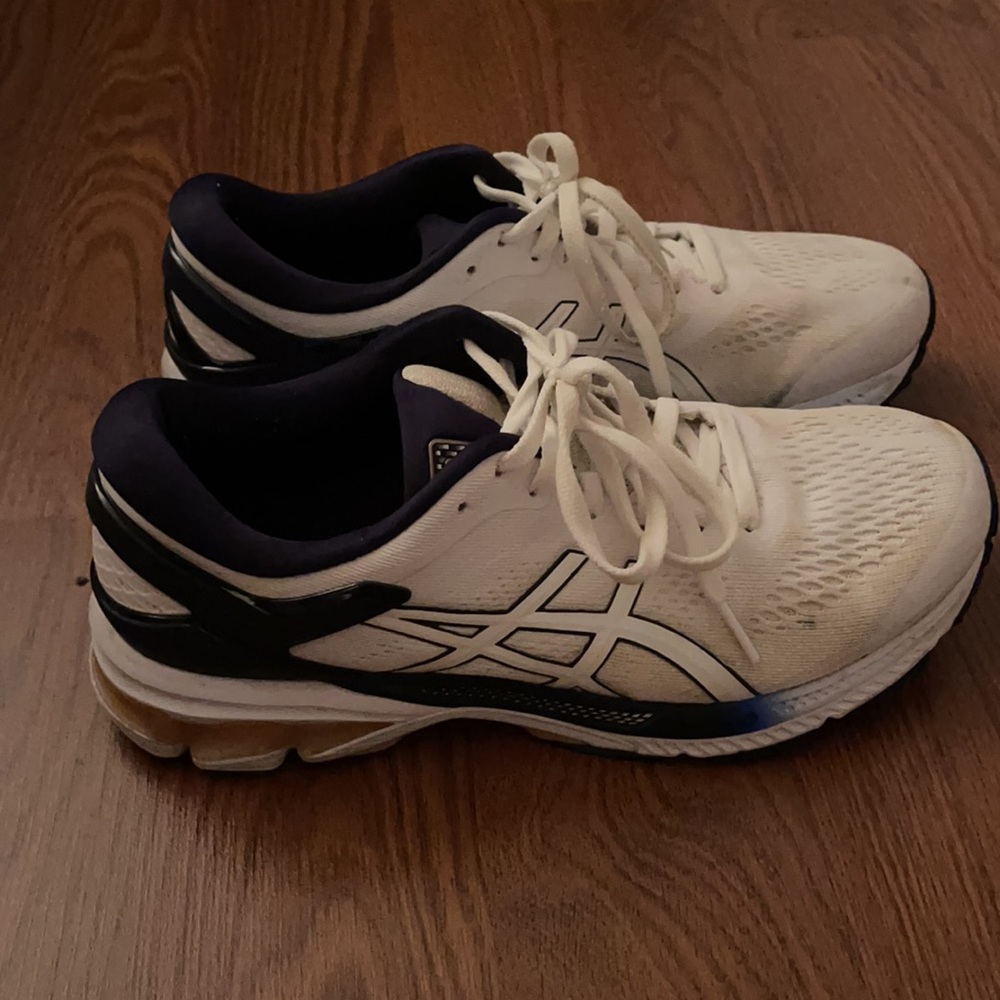 Asics - Picture 3 of 4
